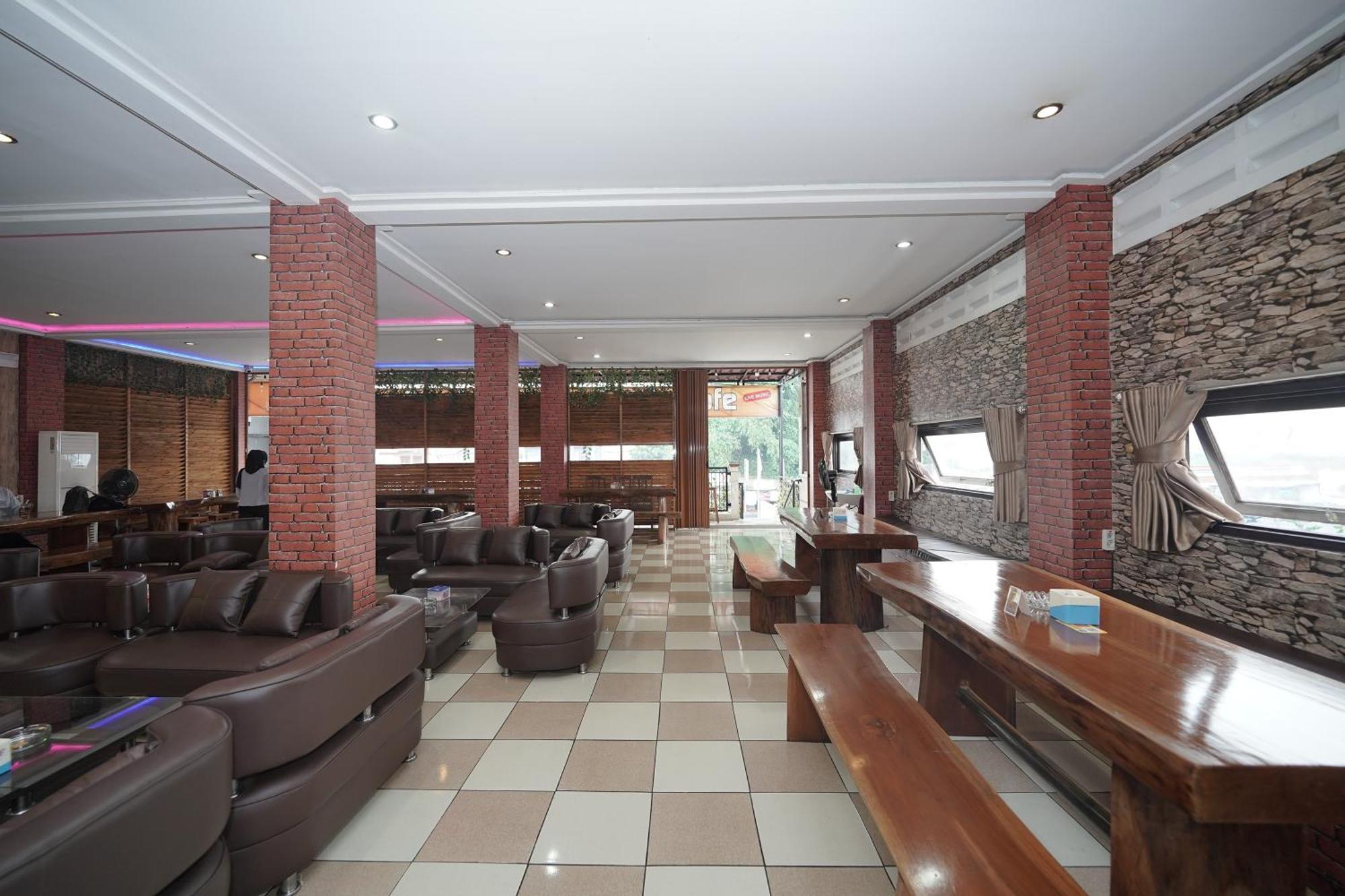 Hotel Soreang Buitenkant foto