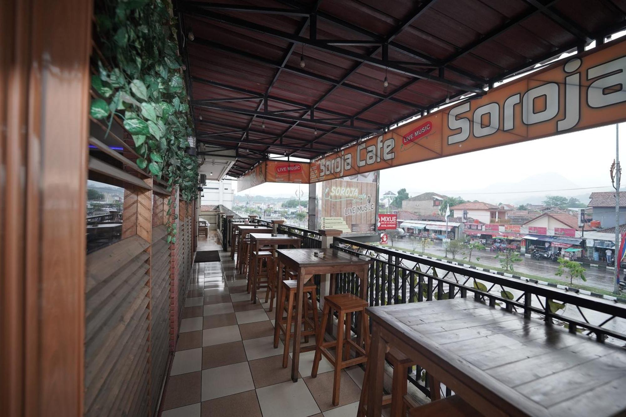 Hotel Soreang Buitenkant foto